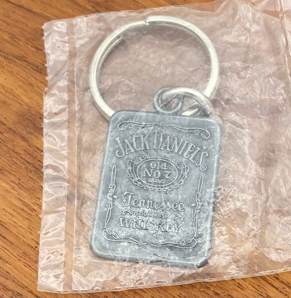 Vintage Jack Daniels Metal Keychain Tenn Whiskey Please Drink Responsibly NIP